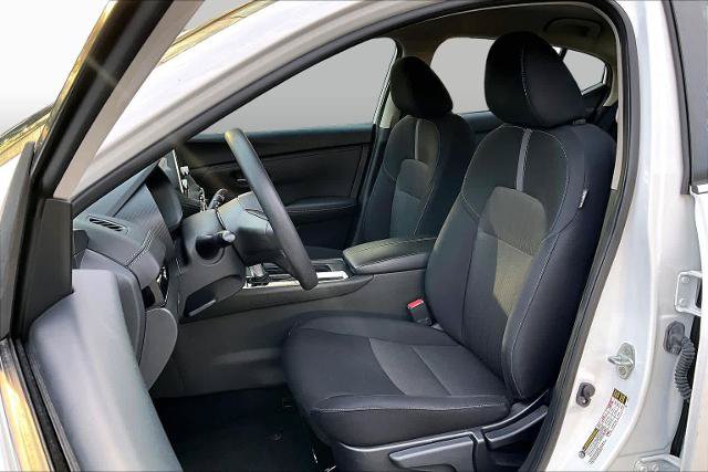Certified 2023 Nissan Sentra SV FWD image 8