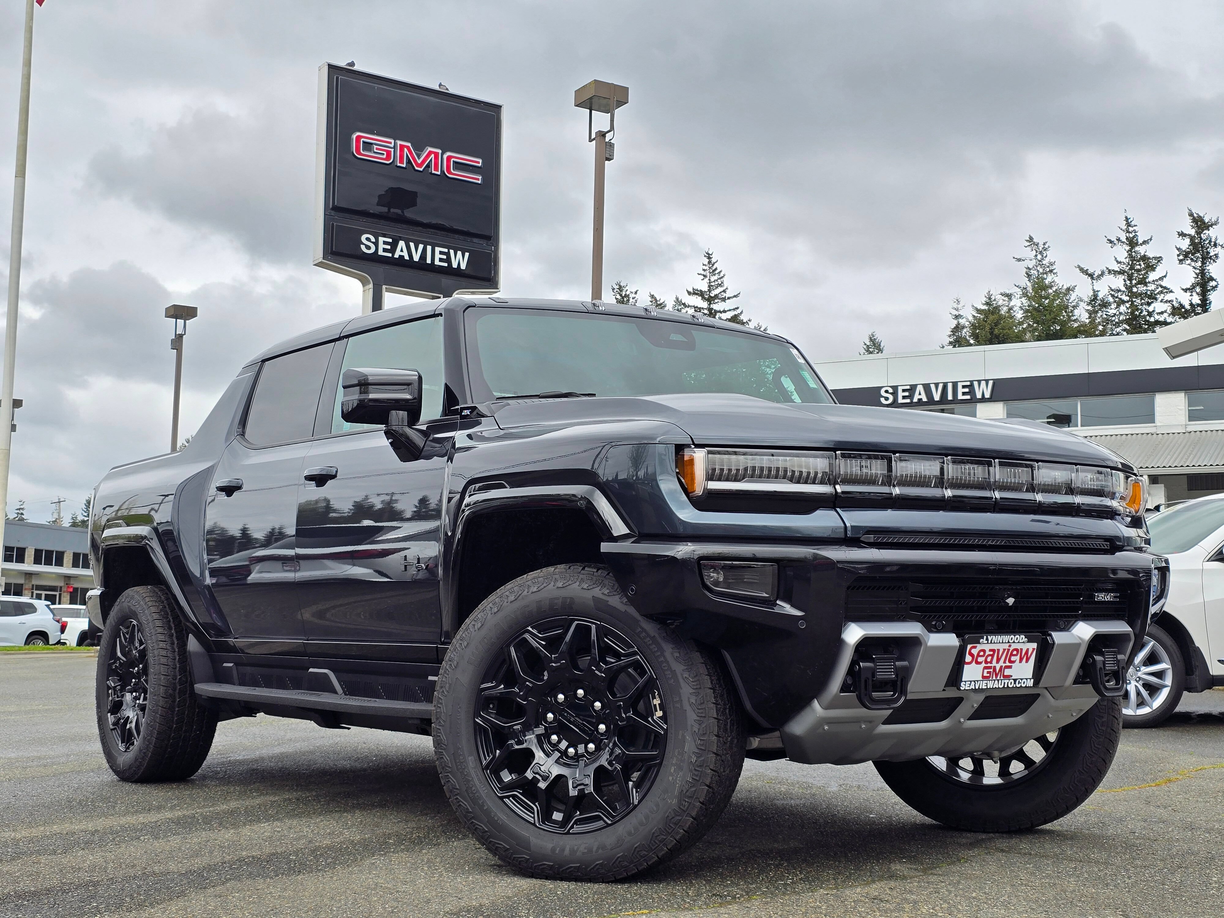 New 2026 GMC Hummer EV 4x4 Crew Cab w/ LPO, Dark Essentials Package image 1