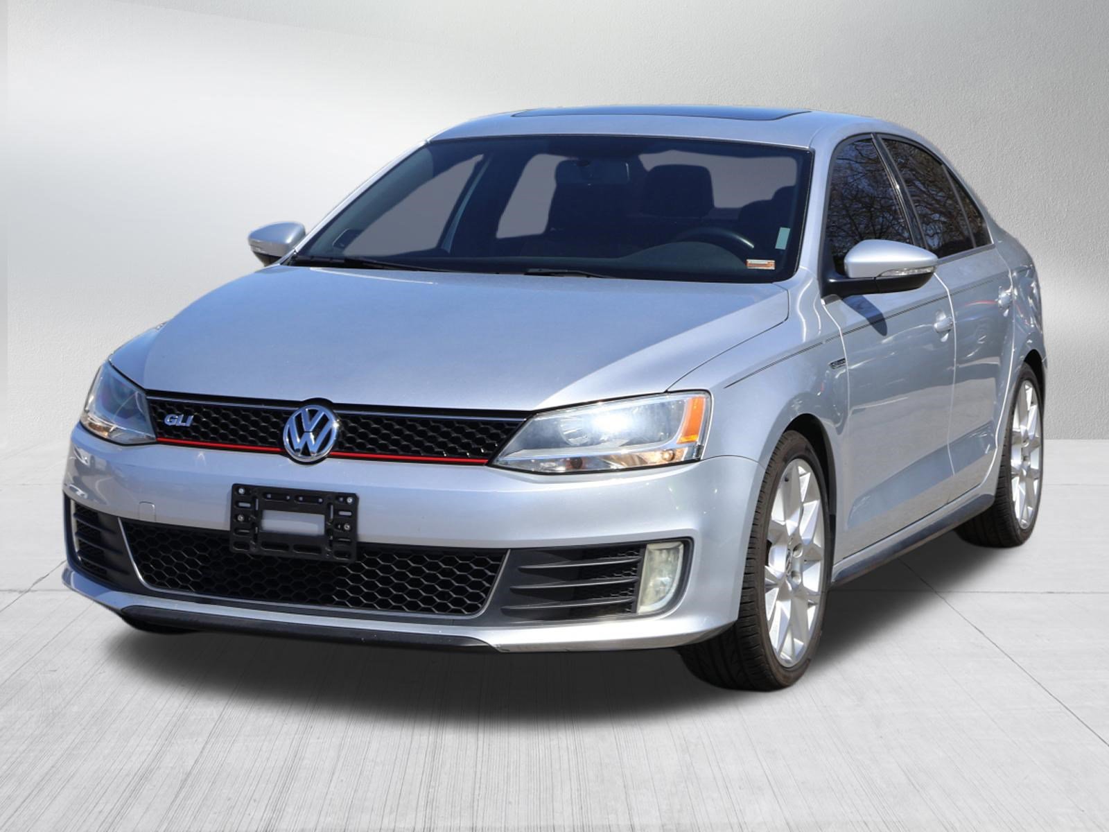 Used 2014 Volkswagen Jetta GLI image 3