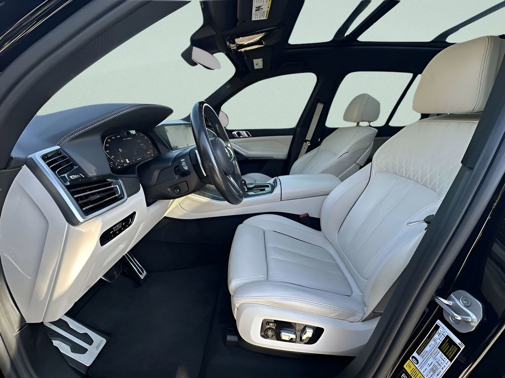 Used 2022 BMW X5 M50i AWD/4WD image 14
