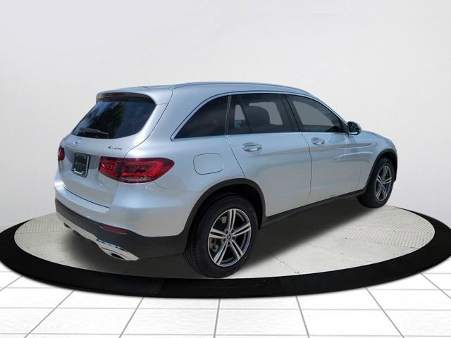 Used 2020 Mercedes-Benz GLC 300 4MATIC image 3