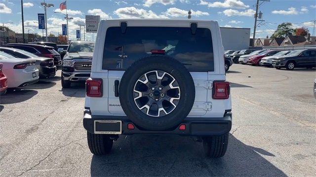 New 2026 Jeep Wrangler Unlimited Sahara AWD/4WD image 25