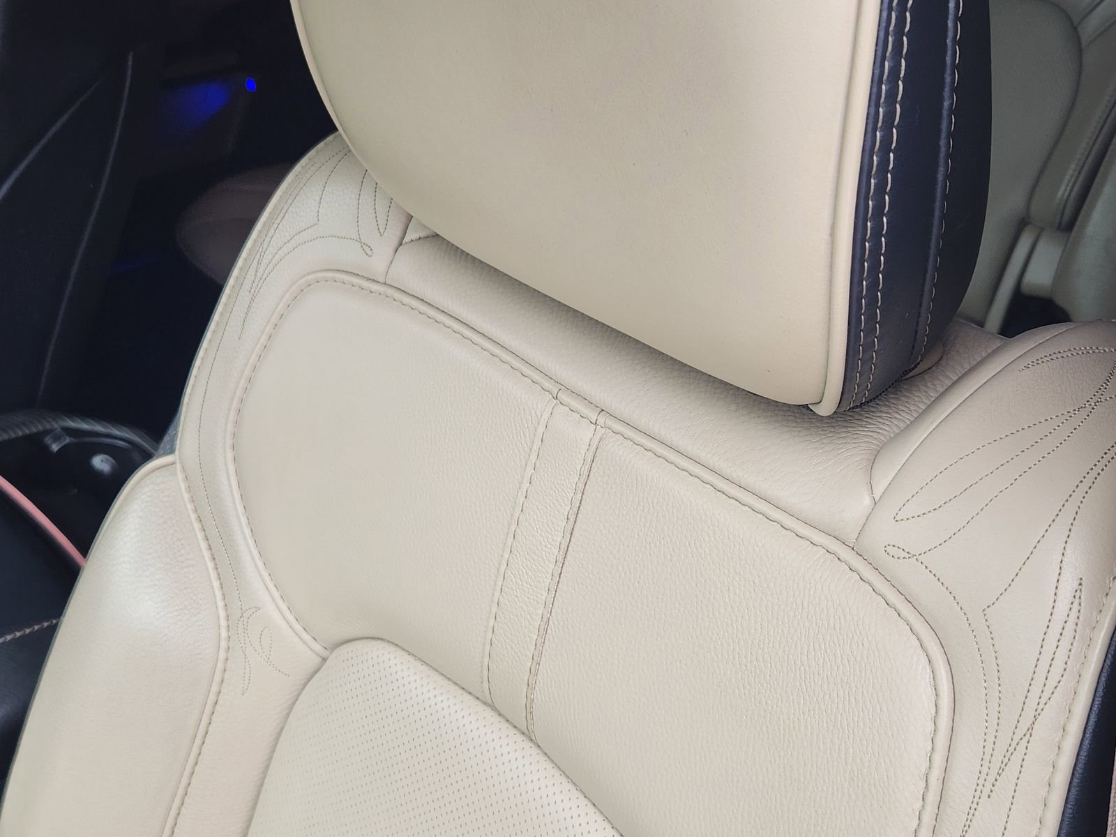 Used 2019 RAM 1500 Limited AWD/4WD image 16