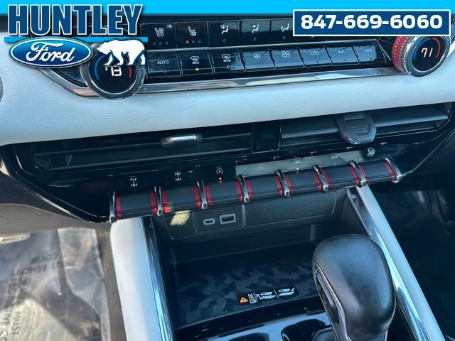 Used 2023 GMC Canyon AT4X w/ Edition 1 image 27