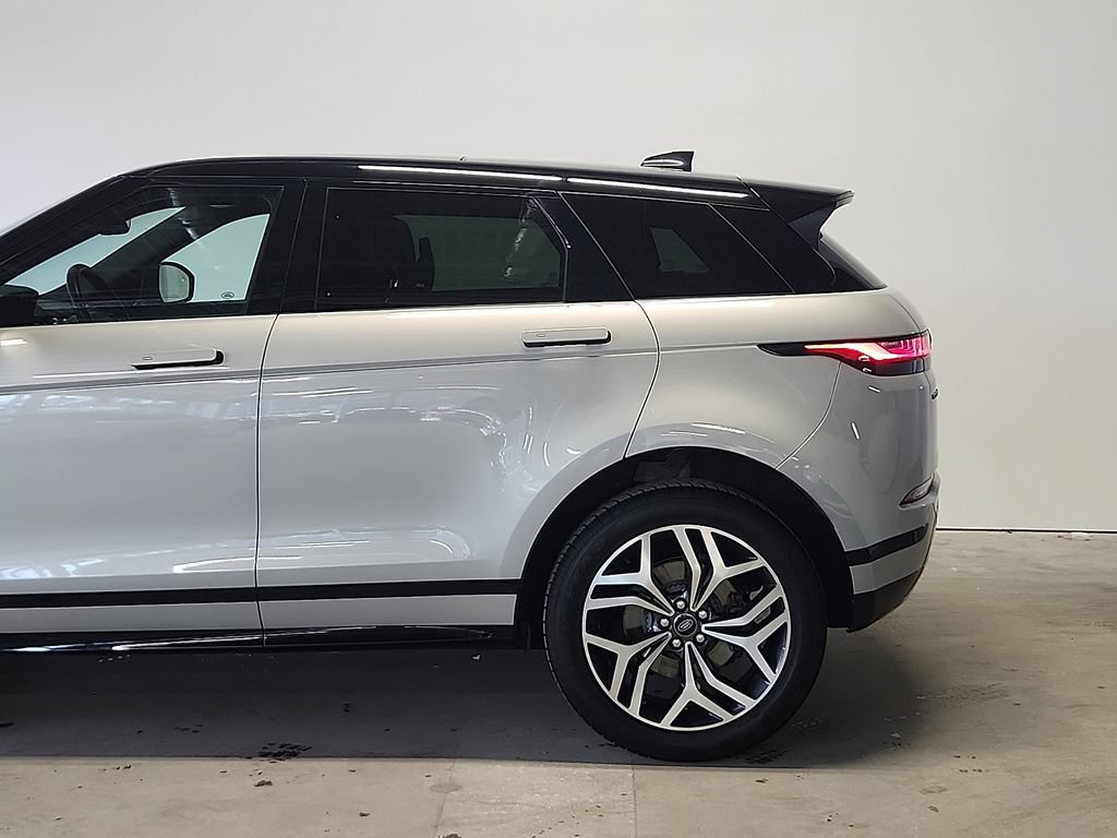 Used 2023 Land Rover Range Rover Evoque R-Dynamic SE AWD/4WD image 7