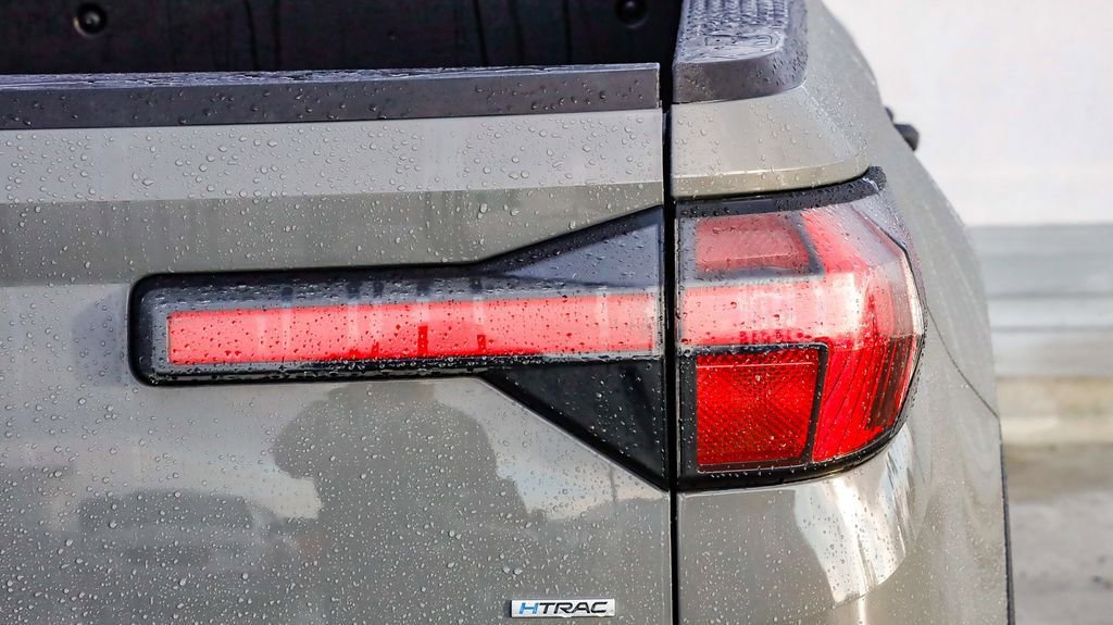 Used 2025 Hyundai Santa Cruz SEL image 10