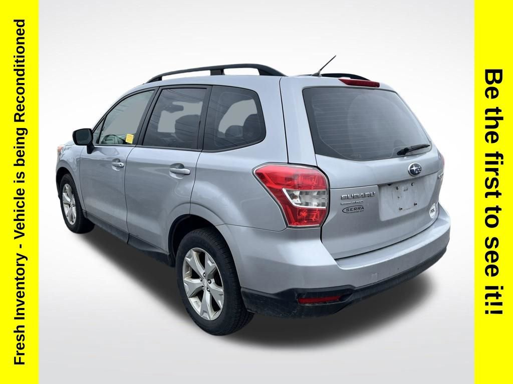Used 2015 Subaru Forester 2.5i w/ Alloy Wheel Package AWD/4WD image 3
