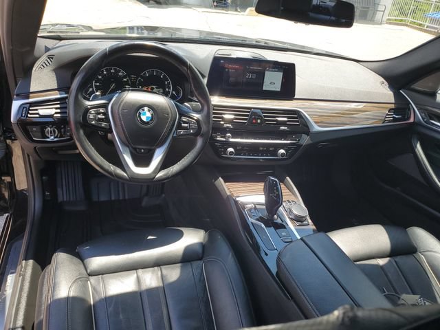 Used 2018 BMW 530i xDrive w/ Premium Package AWD/4WD image 9