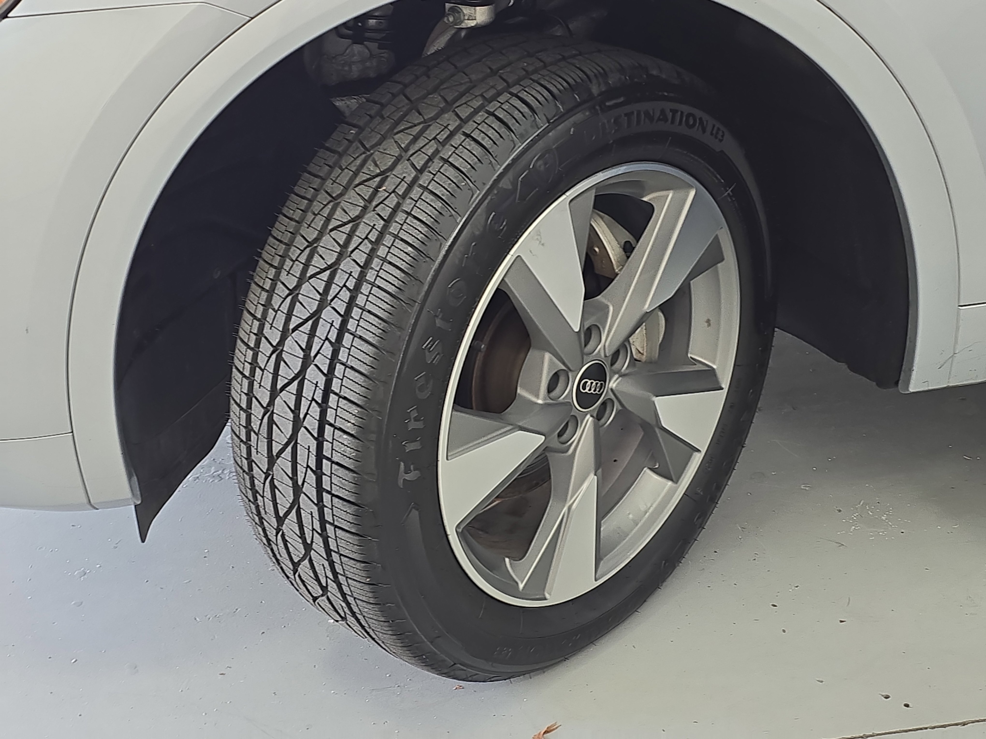 Used 2023 Audi Q5 2.0T Premium w/ Convenience Package image 32