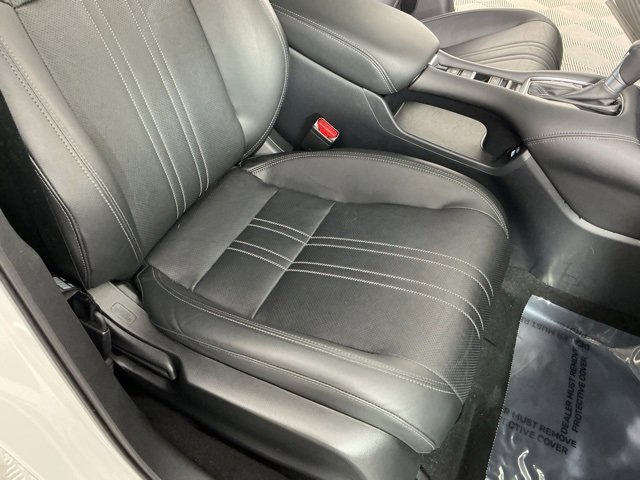 Used 2023 Honda HR-V EX-L image 14