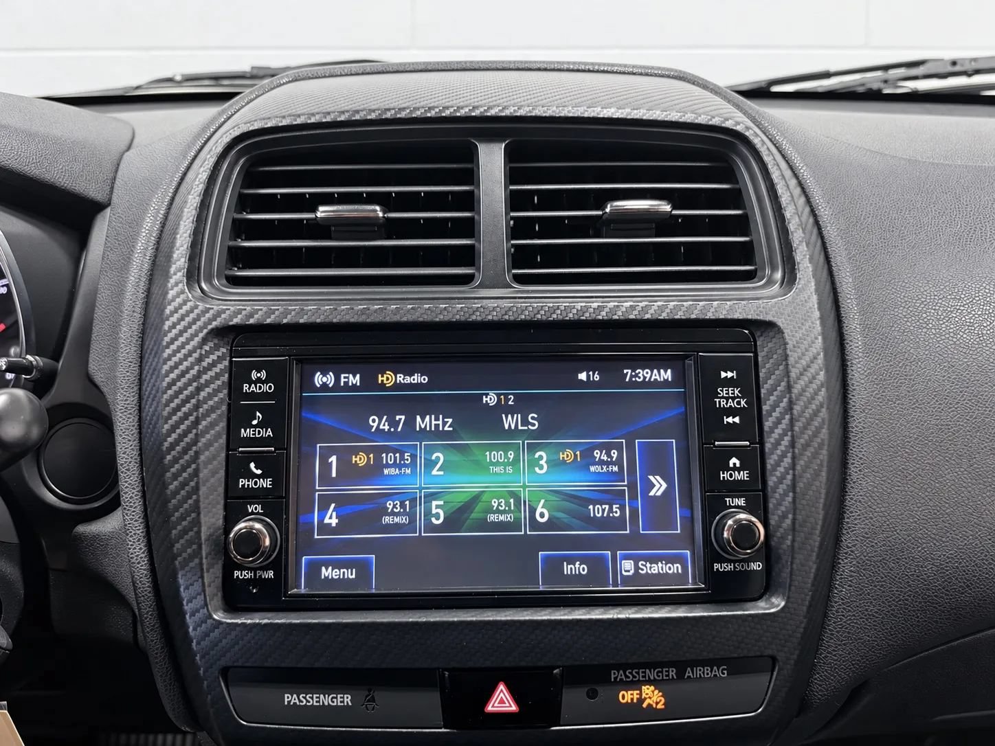 Used 2019 Mitsubishi Outlander Sport SE AWD/4WD image 19