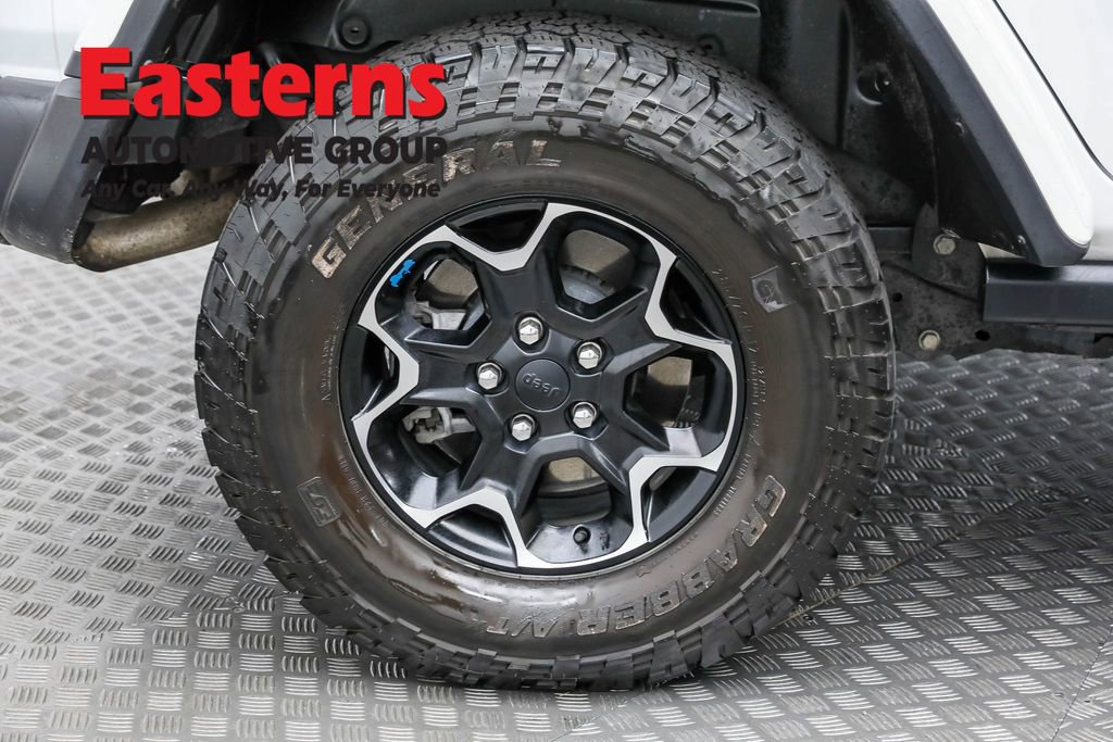 Used 2022 Jeep Wrangler Unlimited Rubicon 4xe w/ Cold Weather Group AWD/4WD image 32