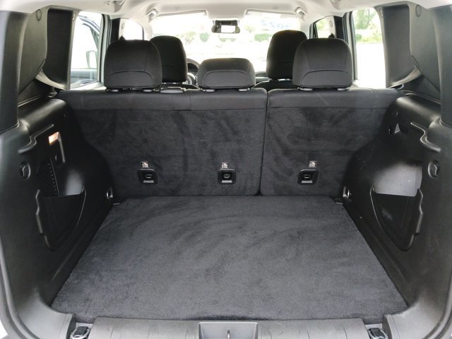 Used 2022 Jeep Renegade Sport AWD/4WD image 26