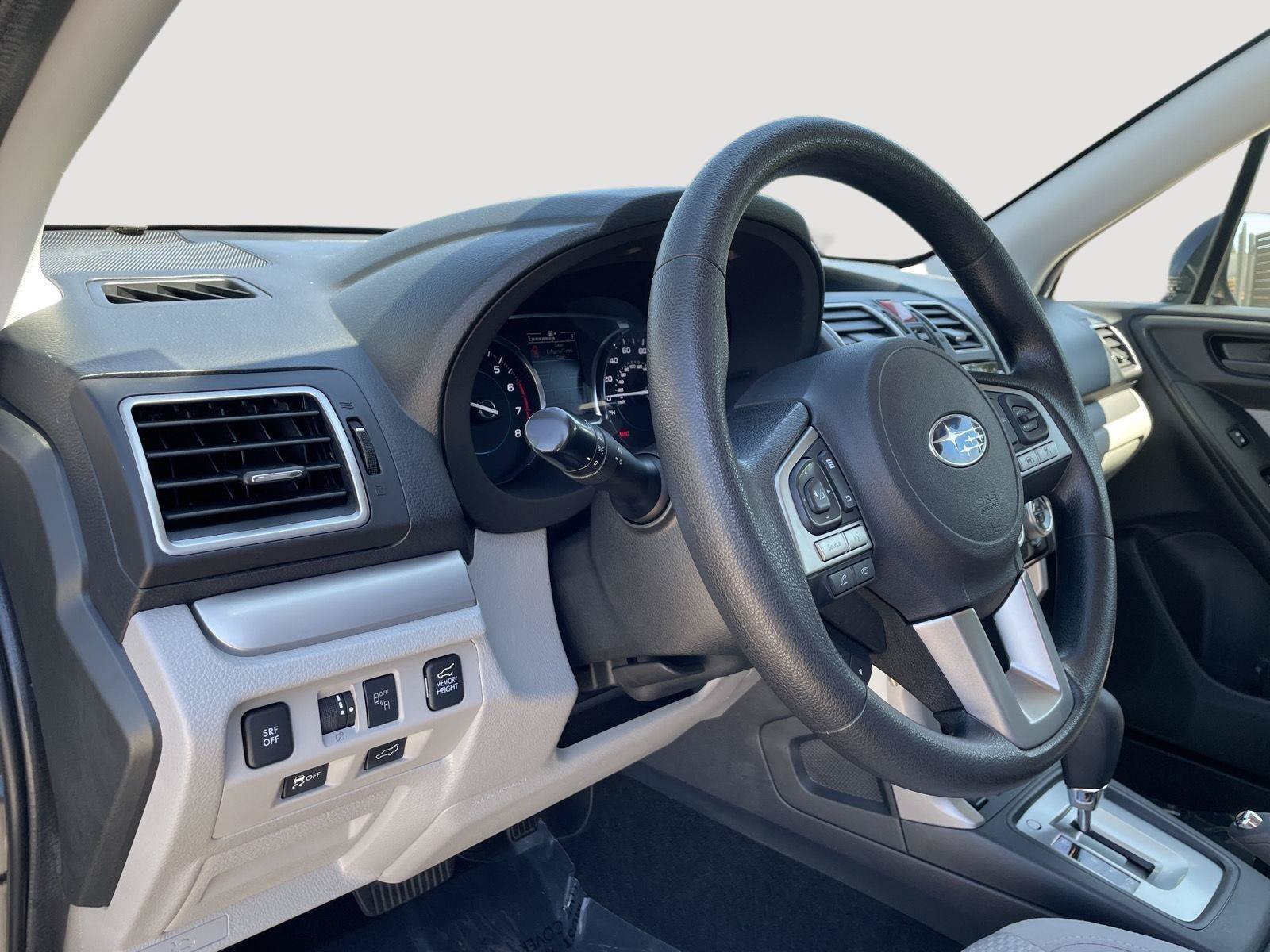 Used 2017 Subaru Forester 2.5i Premium AWD/4WD image 27