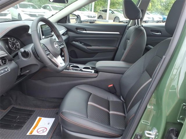 New 2025 Nissan Altima 2.5 SR image 5