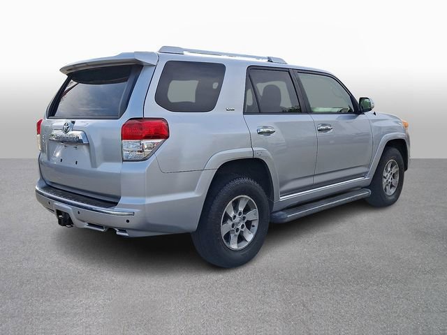 Used 2011 Toyota 4Runner SR5 AWD/4WD image 4