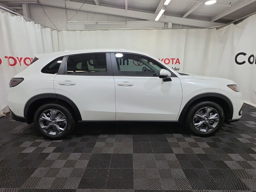 Used 2026 Honda HR-V LX image 11