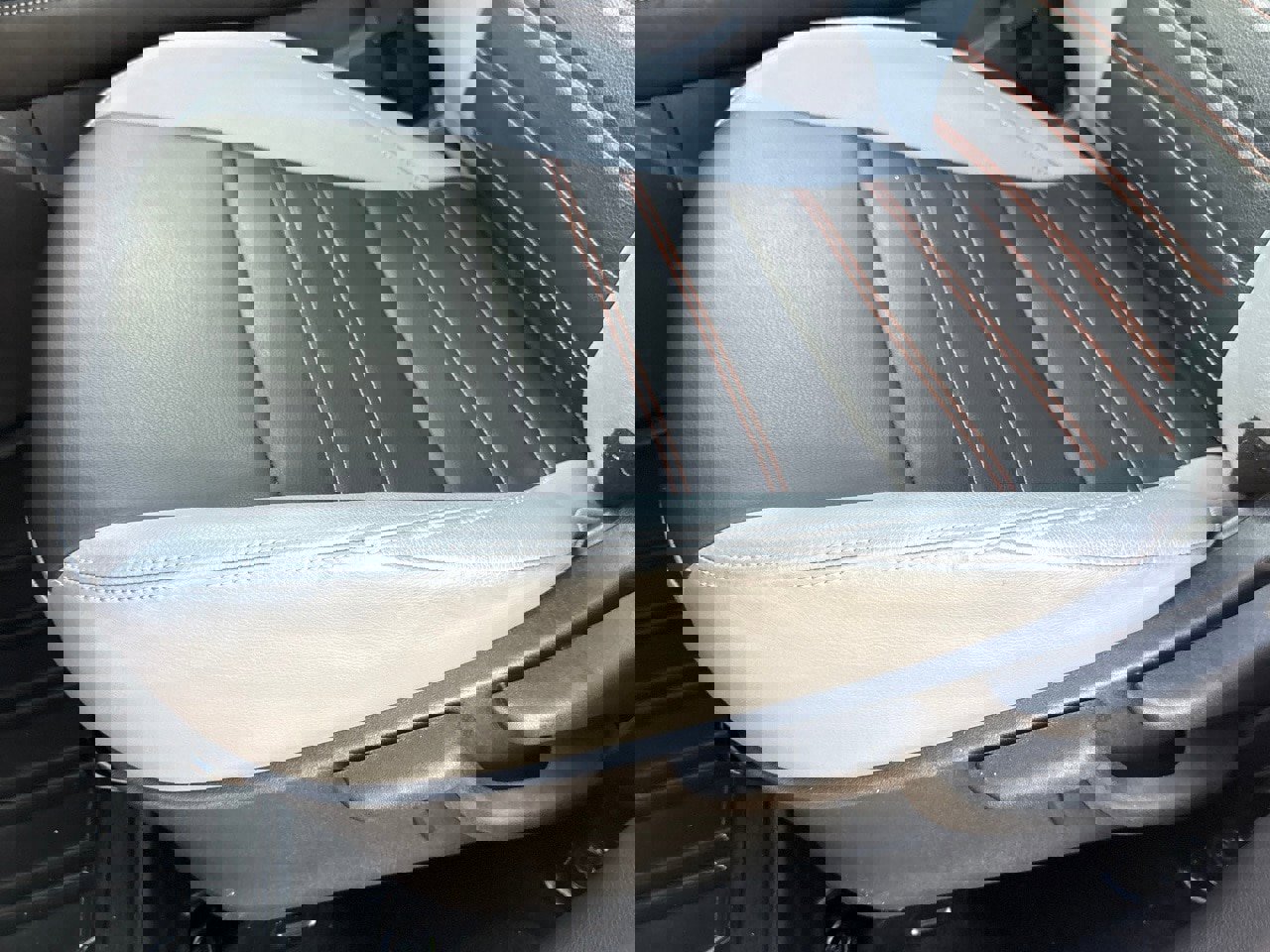 Certified 2024 Nissan Kicks SR w/ SR Premium Package image 30