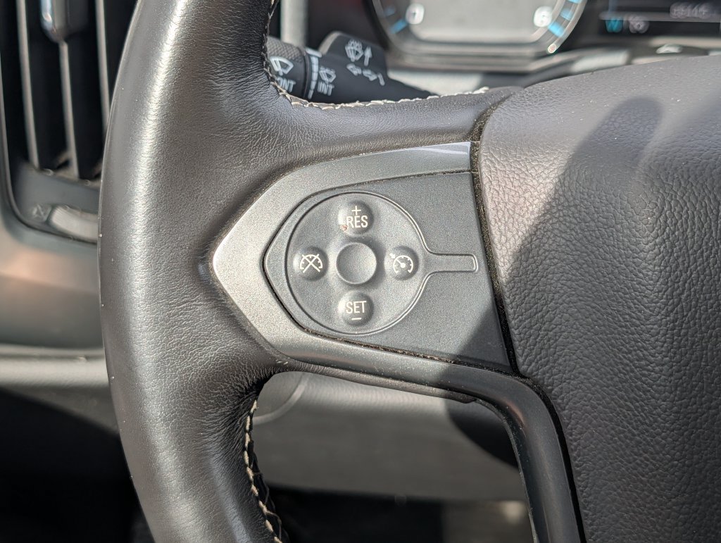 Used 2018 Chevrolet Silverado 1500 LT w/ All Star Edition AWD/4WD image 25