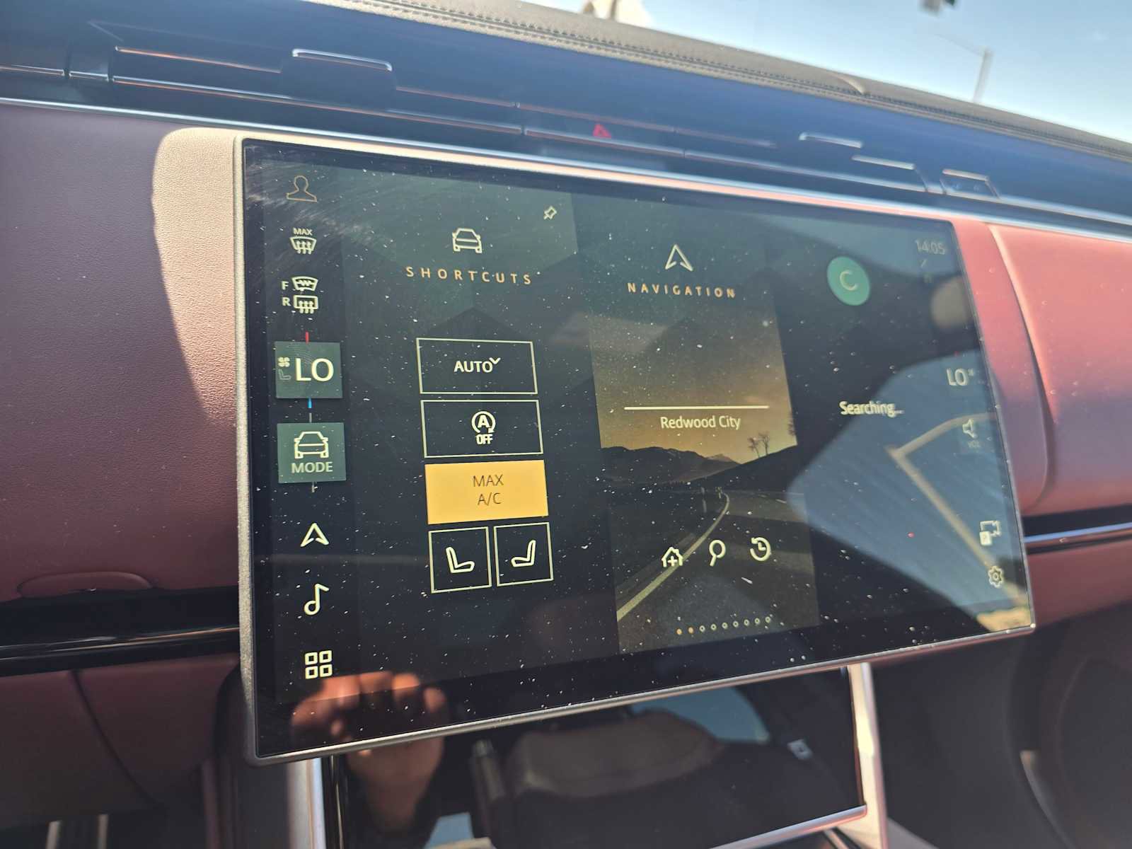 Used 2025 Land Rover Range Rover SE image 28