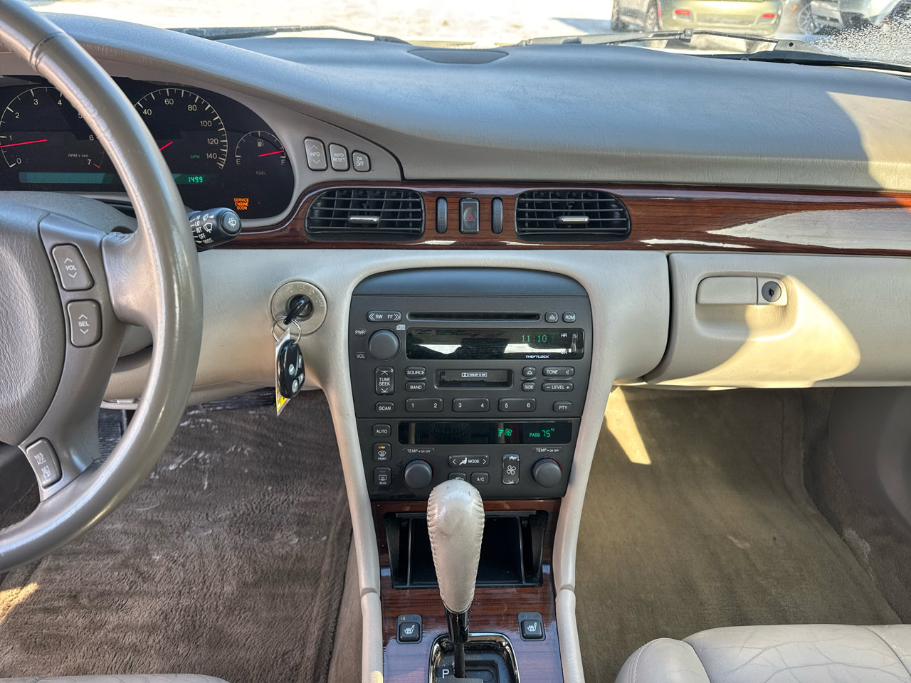 Used 2002 Cadillac Seville SLS w/ Luxury Pkg image 10