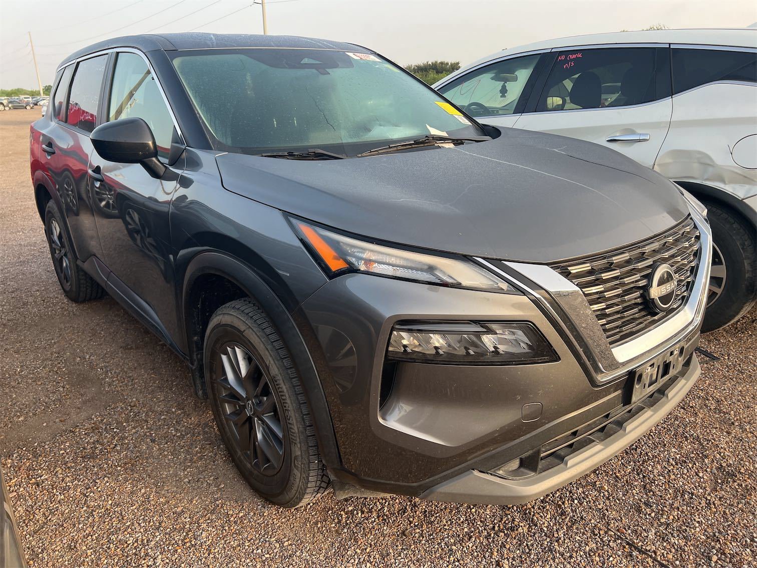 Used 2023 Nissan Rogue S FWD image 7