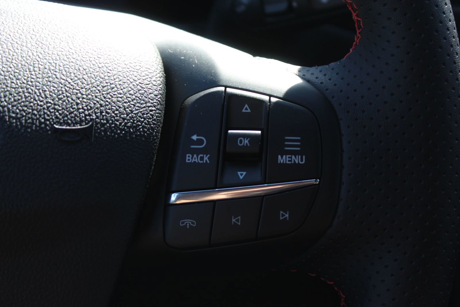 New 2026 Ford Escape ST-Line w/ Tech Pack #1 image 21