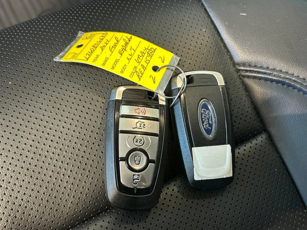 Certified 2024 Ford Expedition XLT RWD image 42