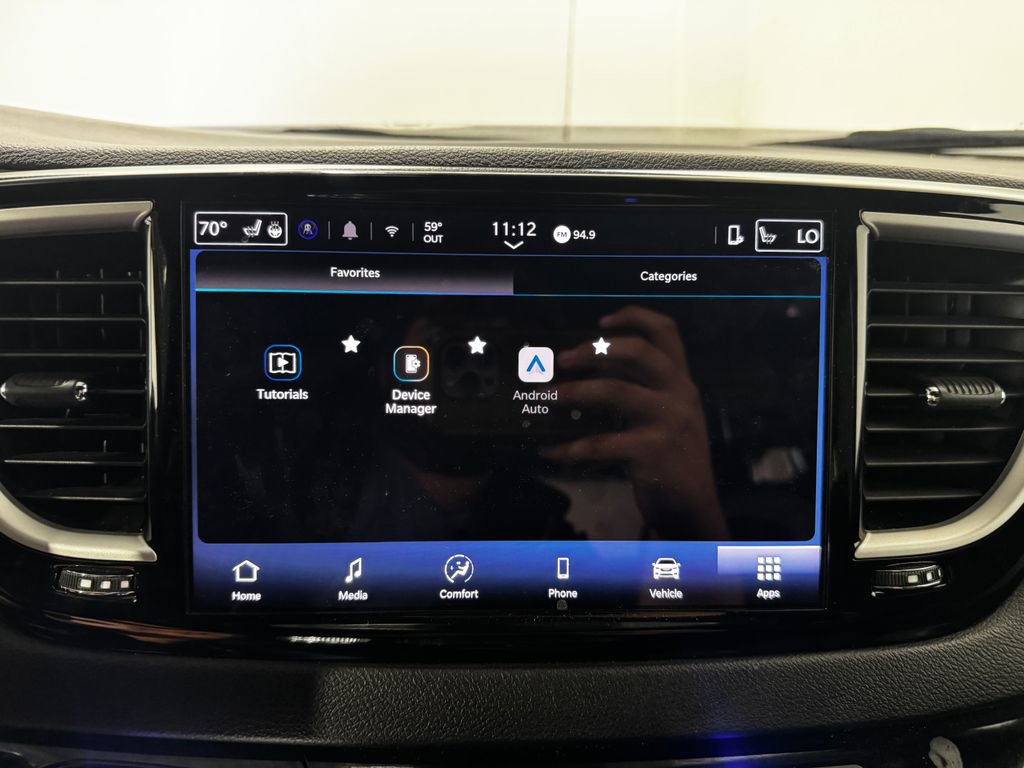 Used 2025 Chrysler Pacifica Select FWD image 39