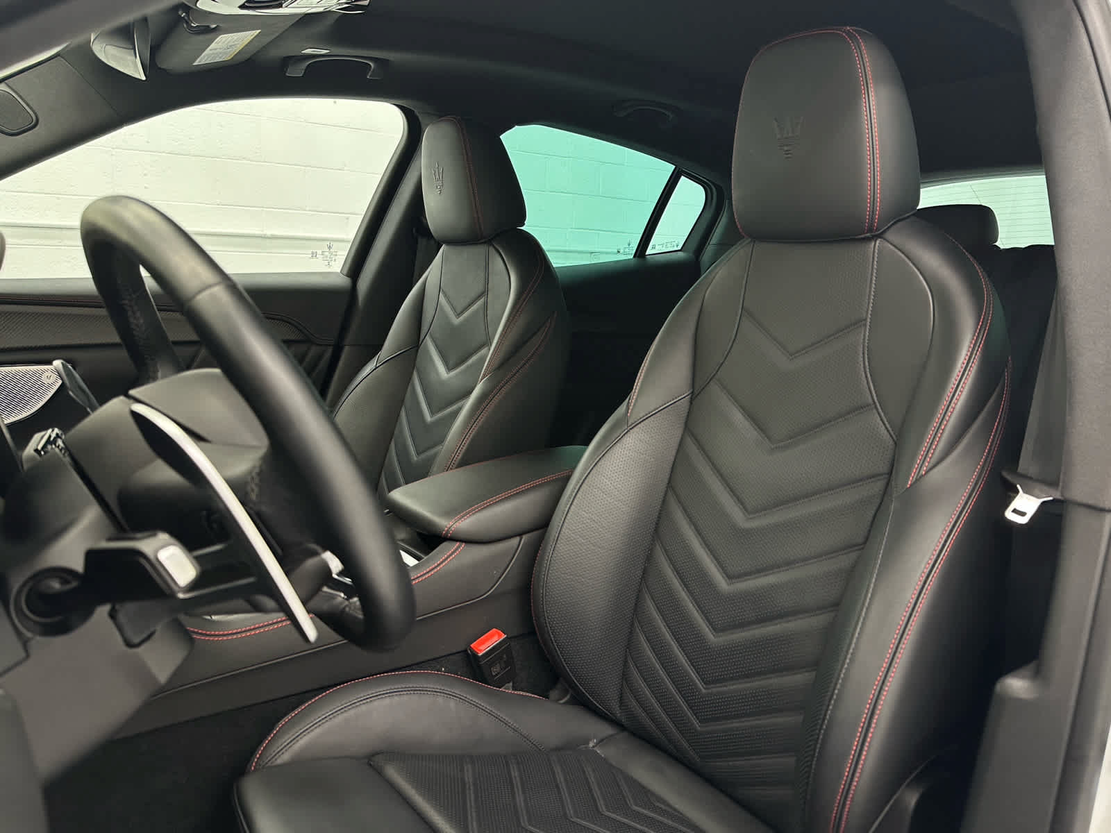 Used 2023 Maserati Grecale Modena AWD/4WD image 13