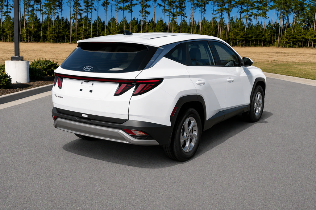 New 2026 Hyundai Tucson SE w/ Tow & Go Package FWD image 5