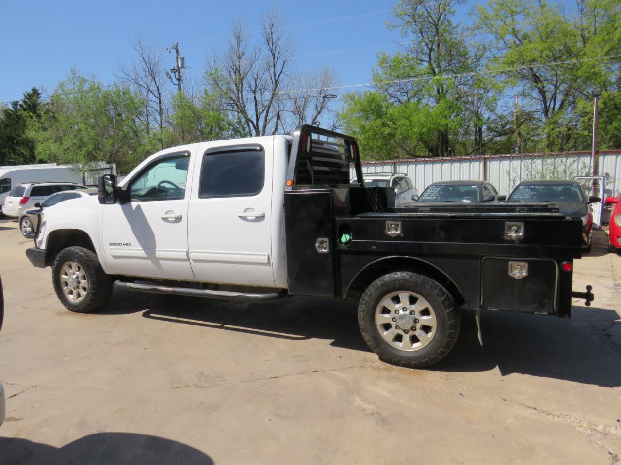Used 2013 GMC Sierra 2500 SLT w/ SLT Convenience Package AWD/4WD image 8