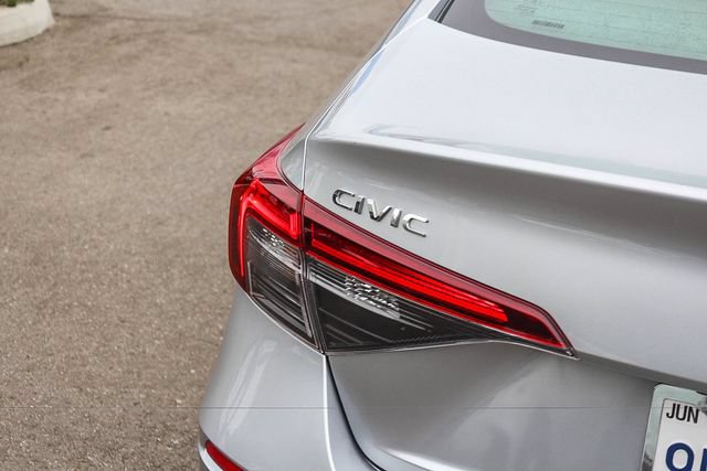 Used 2025 Honda Civic Sport Touring image 8