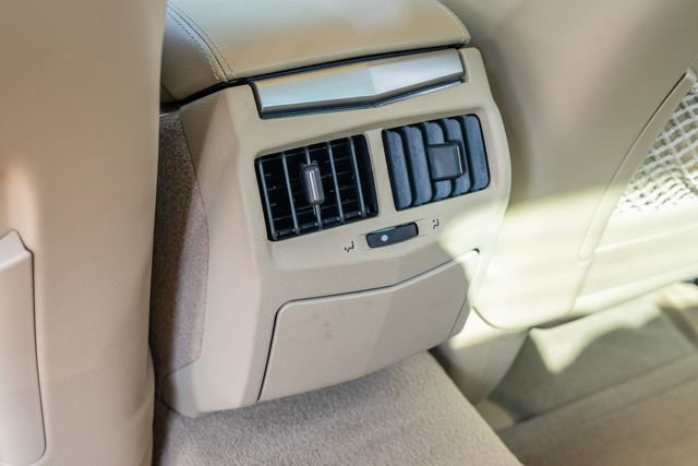 Used 2009 Cadillac CTS 3.6 RWD image 37