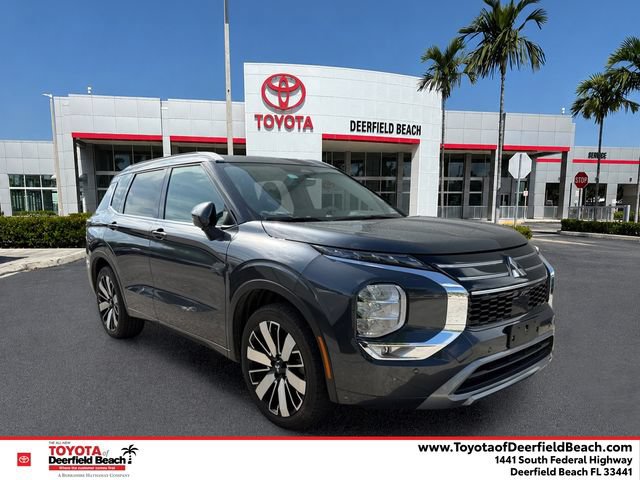 Used 2025 Mitsubishi Outlander SEL