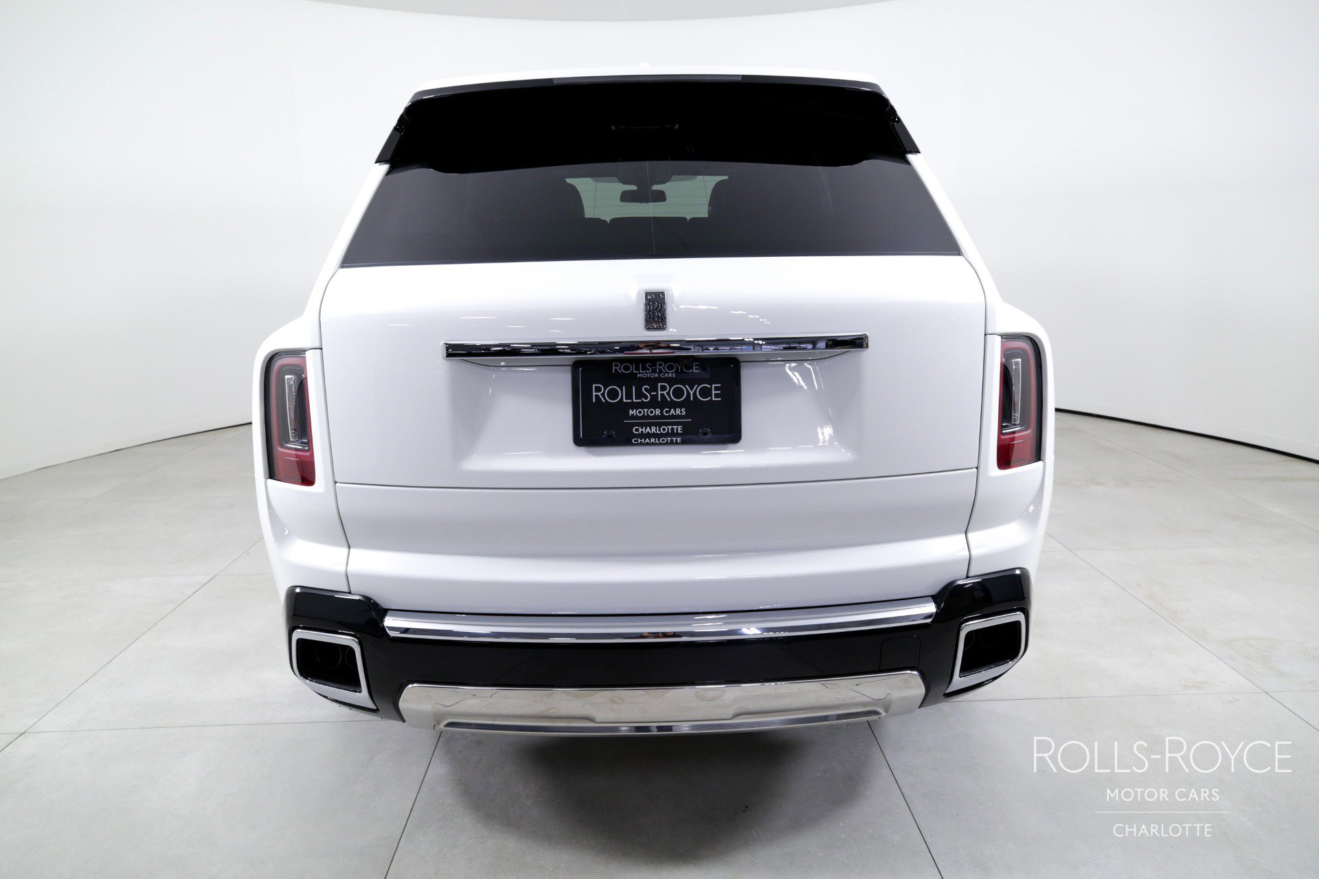 Certified 2025 Rolls-Royce Cullinan image 9