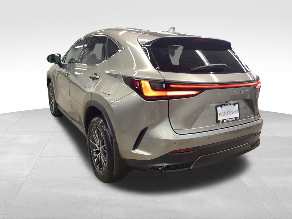 Used 2023 Lexus NX 350 AWD image 3