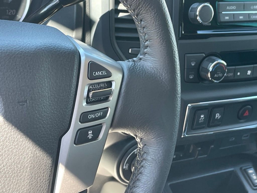 Used 2024 Nissan Titan SV w/ SV Convenience Package image 32