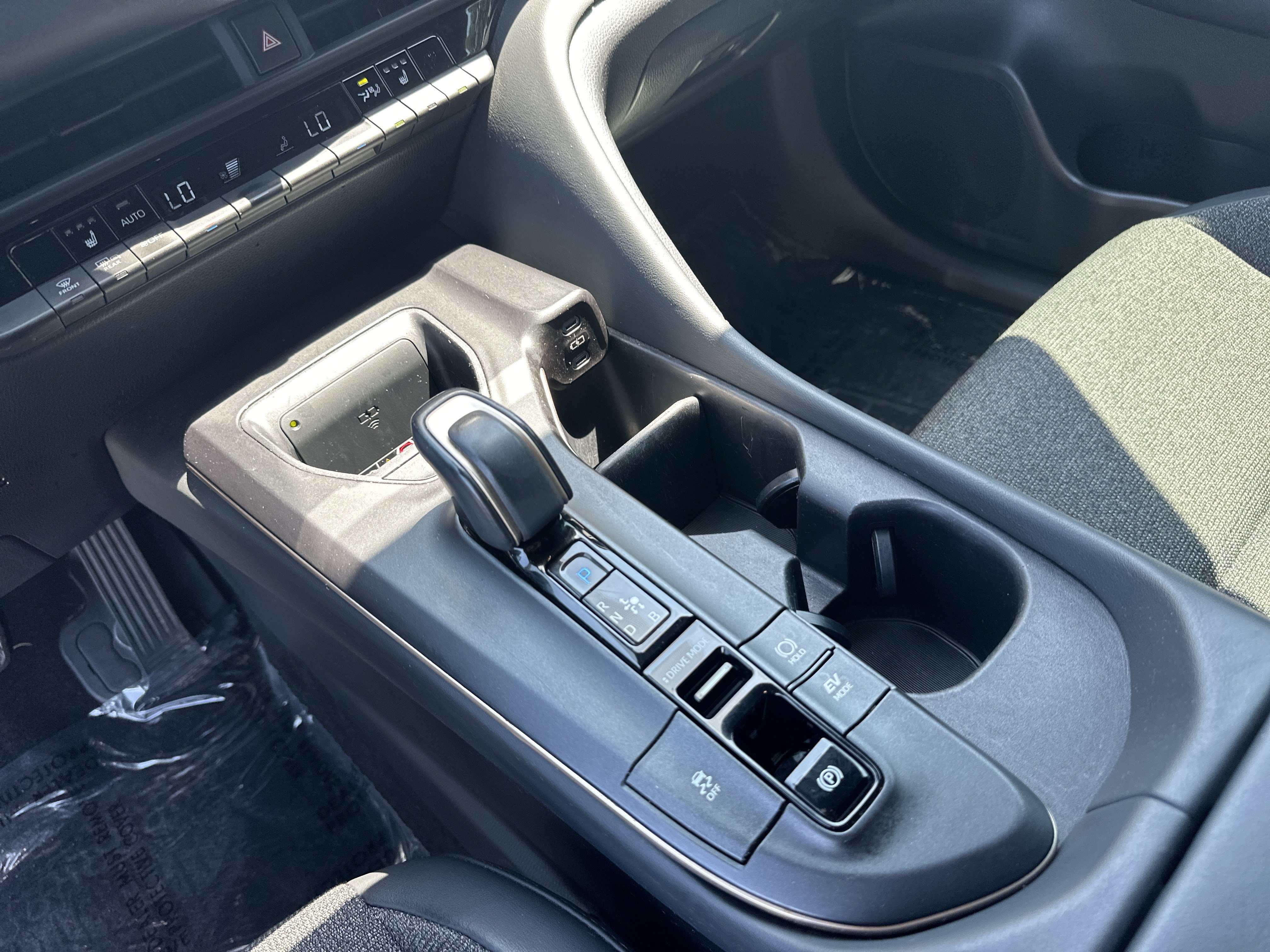 Certified 2023 Toyota Crown AWD/4WD image 26