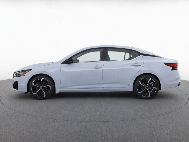 Used 2024 Nissan Altima 2.5 SR FWD image 7