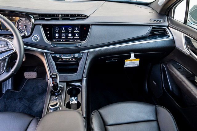 New 2025 Cadillac XT5 Premium Luxury w/ Technology Package image 13