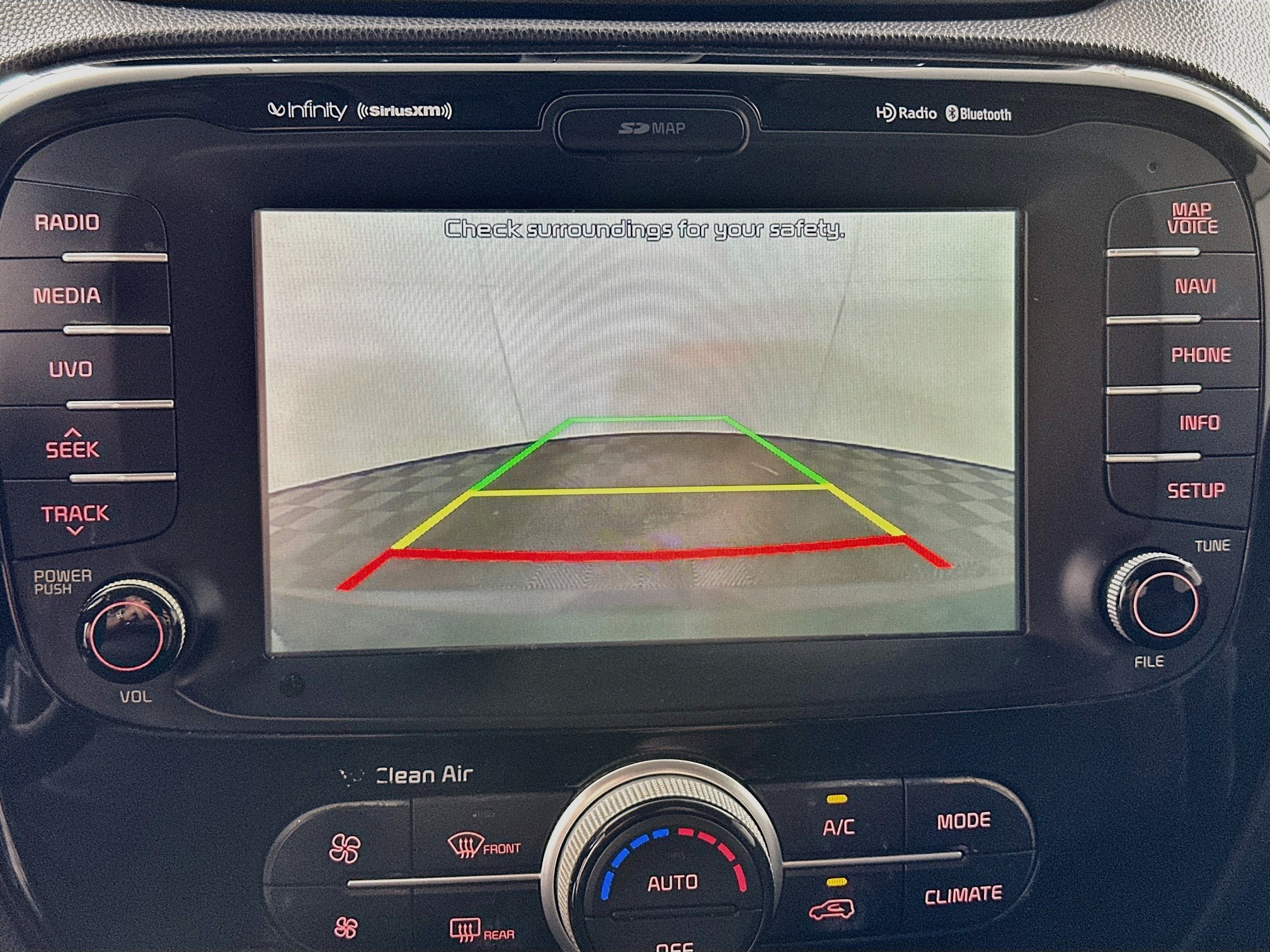 Used 2014 Kia Soul + w/ Audio Package FWD image 22