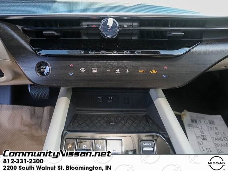 New 2025 Nissan Murano SL image 15