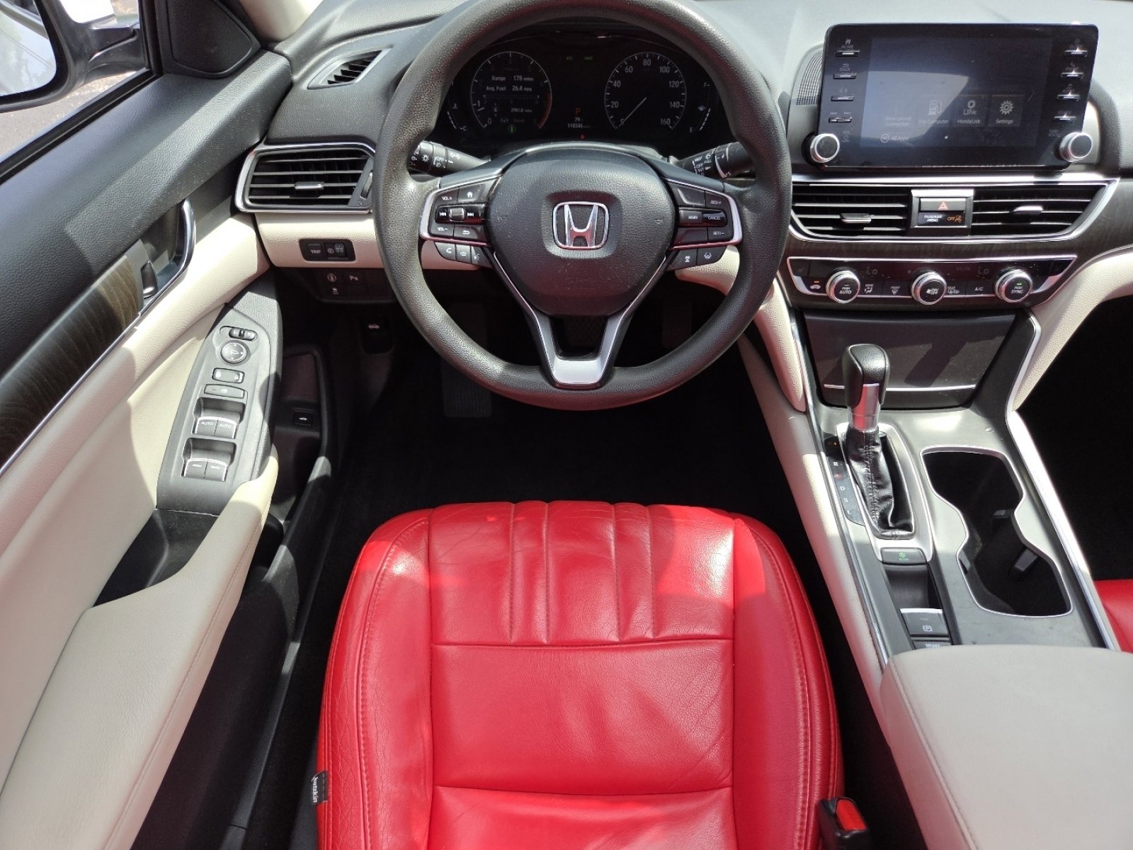 Used 2018 Honda Accord EX image 28