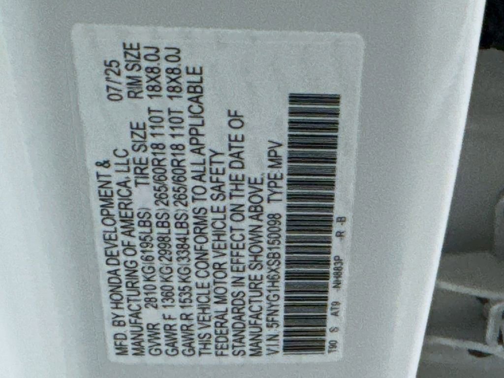 Used 2025 Honda Pilot TrailSport image 39