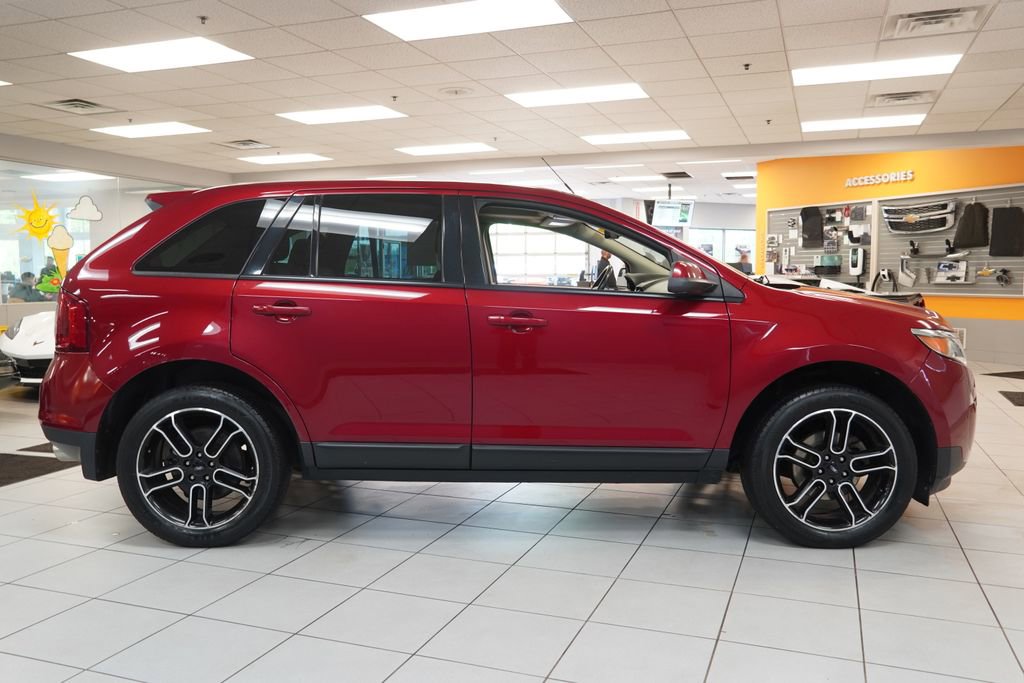 Used 2013 Ford Edge SEL FWD image 16