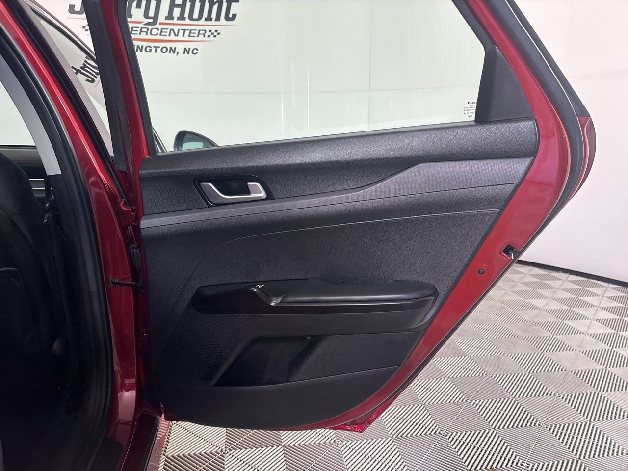 Used 2022 Kia K5 LXS image 23