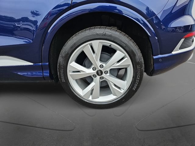 Used 2023 Audi Q4 e-tron Premium Plus w/ Premium Plus AWD/4WD image 26