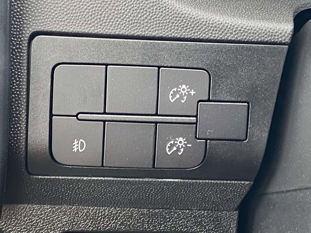 New 2025 RAM ProMaster 2500 w/ Convenience Group image 8