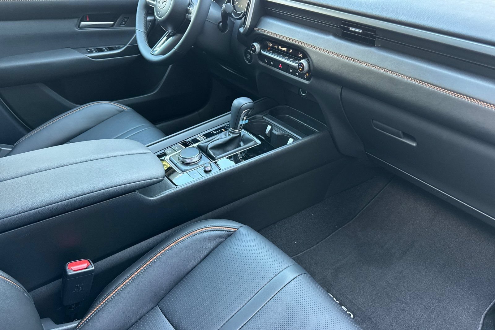 New 2026 MAZDA CX-50 AWD 2.5 S w/ Premium Package image 14